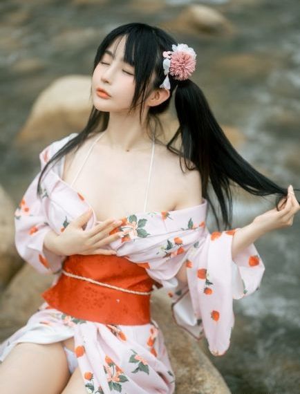 朋友的妻子和母亲
