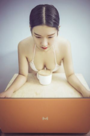 女人的眼泪在线观看完整版