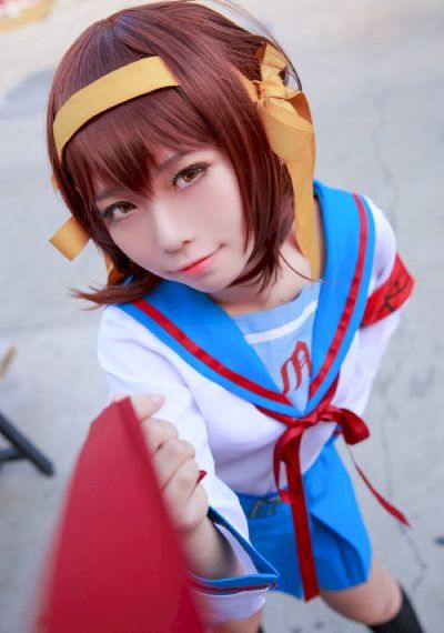 女生和男生靠逼